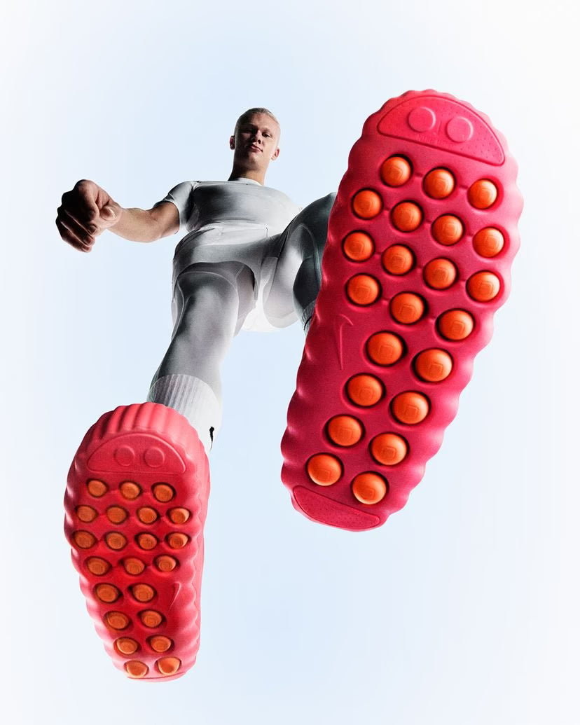 Nike Mind 001